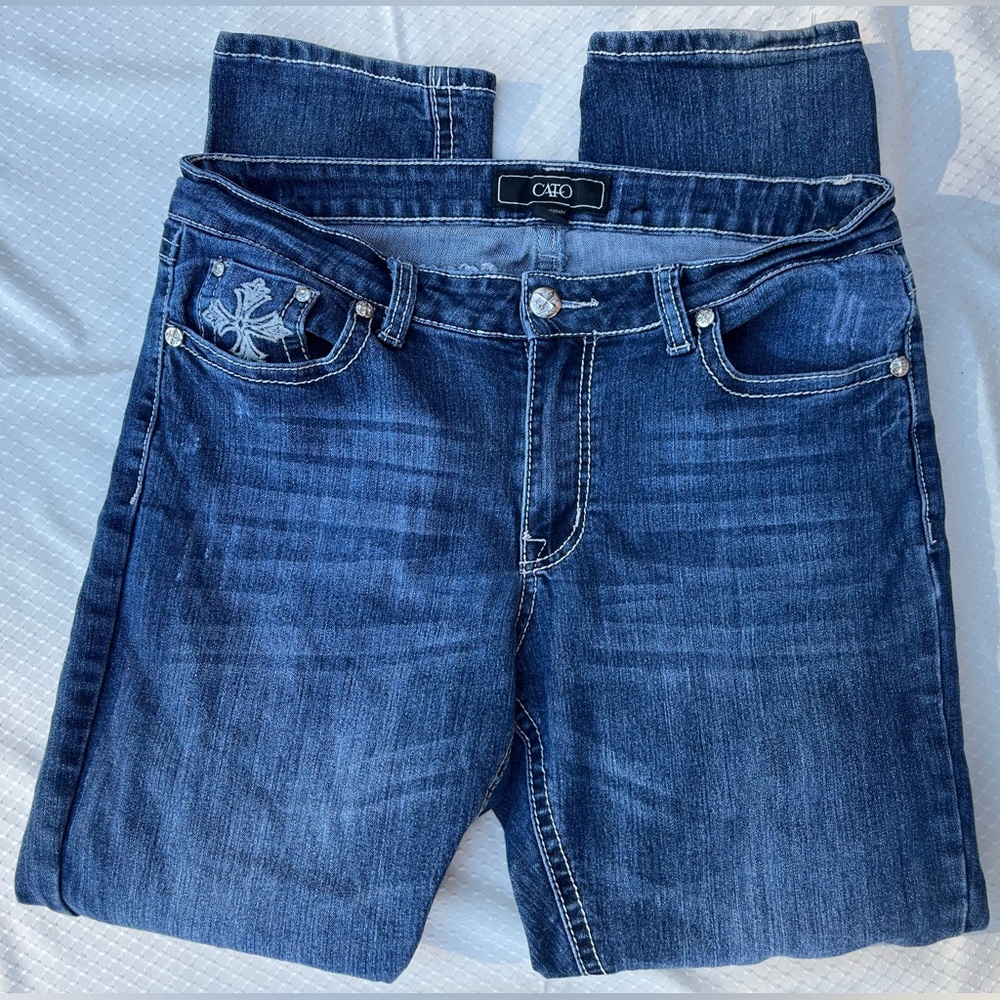 Cato Women’s Navy and Blue Jeans Size 14
